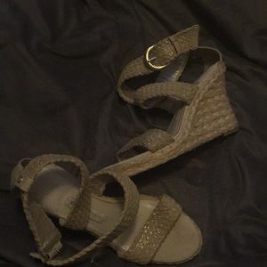 Dana Buchanan beige wedges size 7.5 gently used